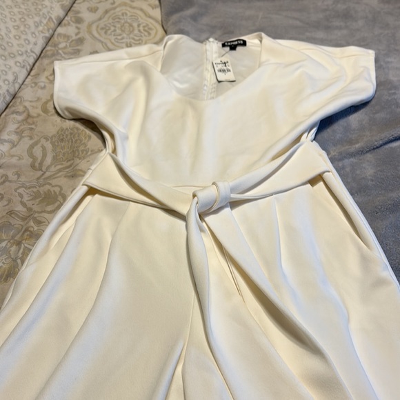 Express capri jumpsuit new with tags - Picture 3 of 5